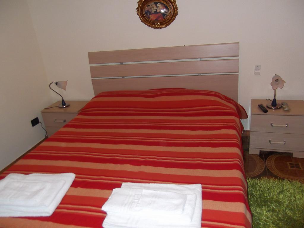 Zu Pippinu Apartment Castellammare del Golfo Exterior photo