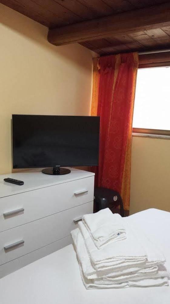Zu Pippinu Apartment Castellammare del Golfo Exterior photo